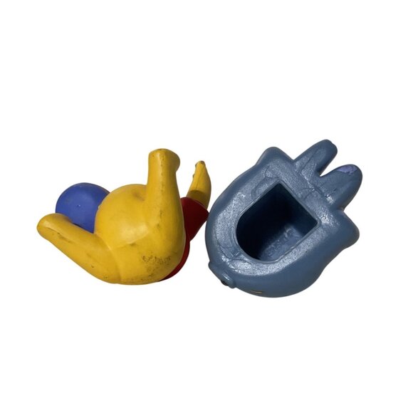 Vintage PVC figurines of Winnie the Pooh and Eeyore - Picture 5 of 6